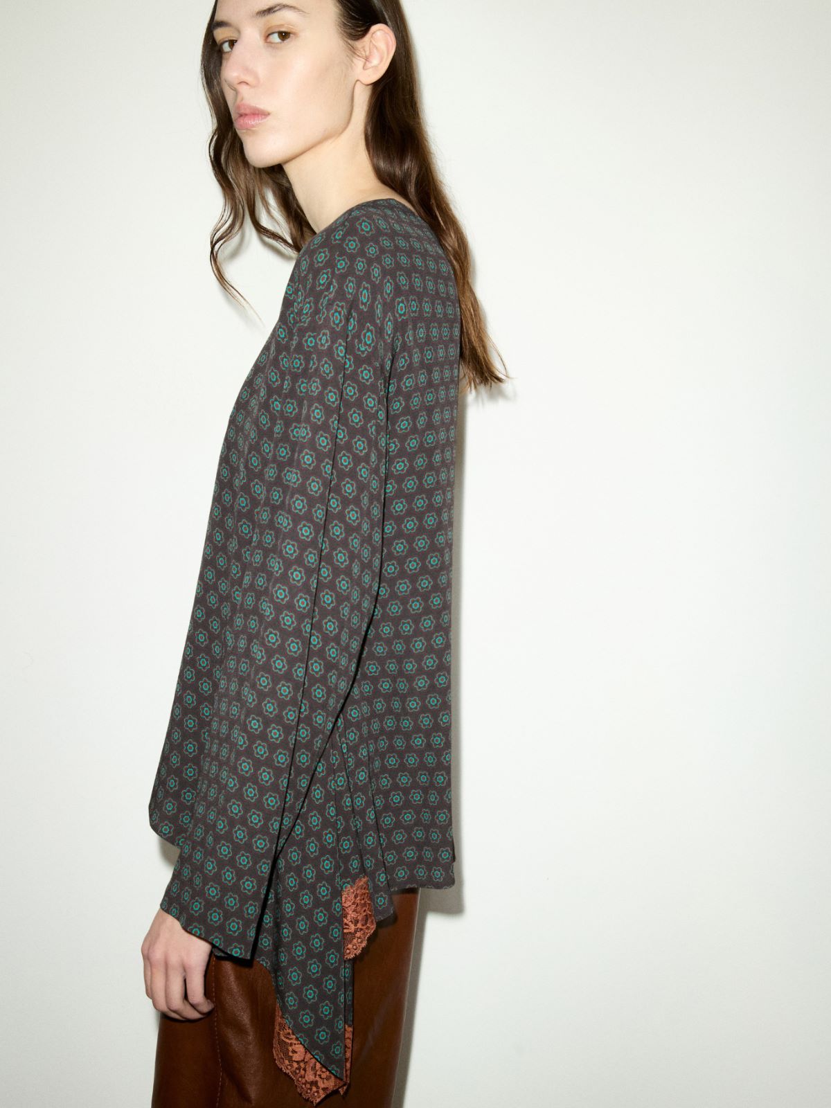 Lace trim asymmetric blouse - BROWN - MAX&Co. - 3