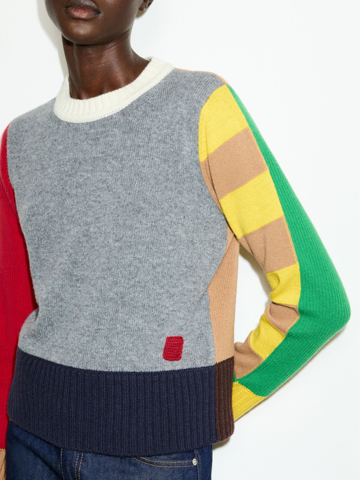 [アッフィーネ]  ピュア ウール パッチワーク ニット - GREY - マックスアンドコー公式オンラインショップ - 3