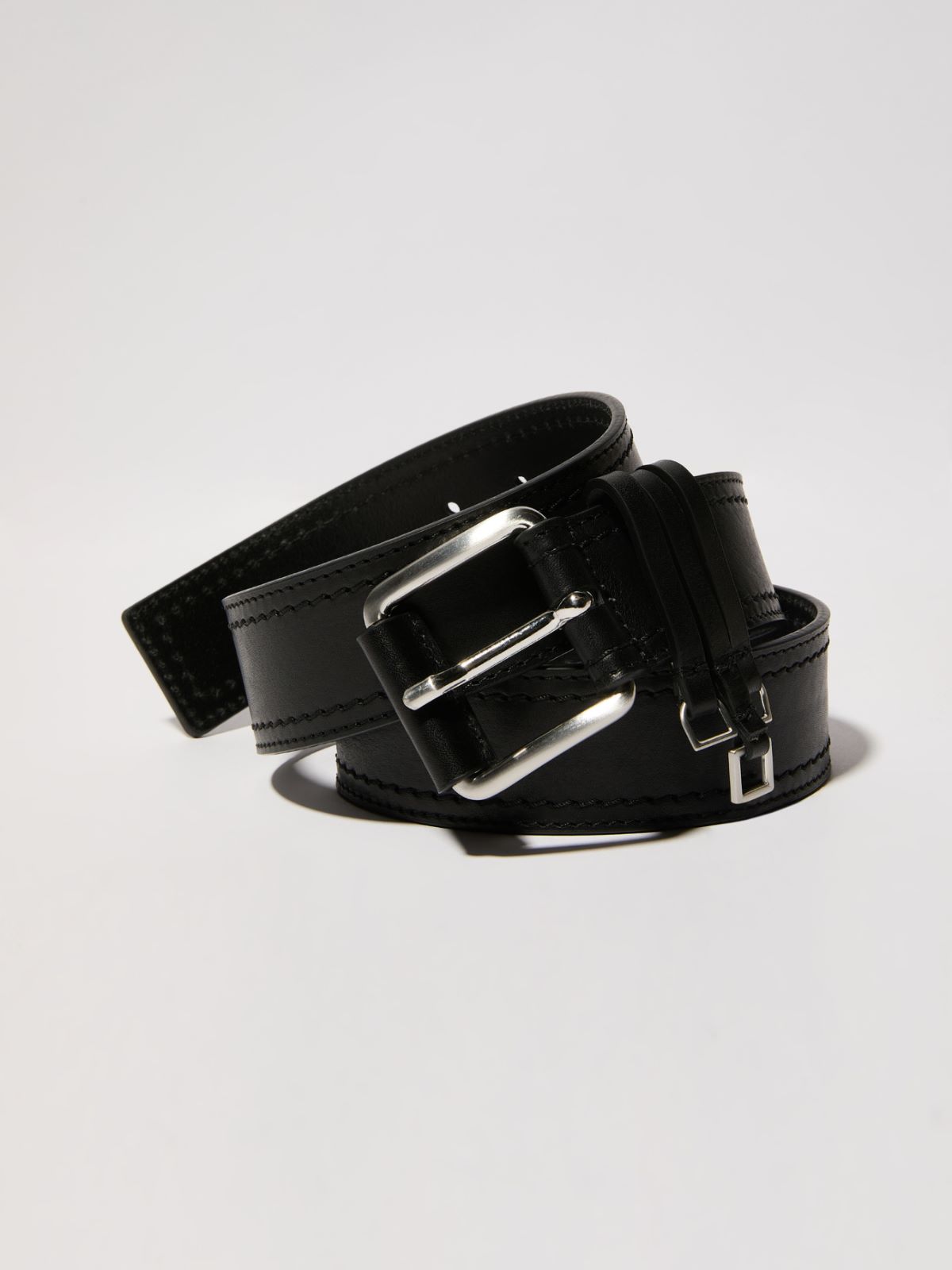 Leather belt with charms - BLACK - MAX&Co.