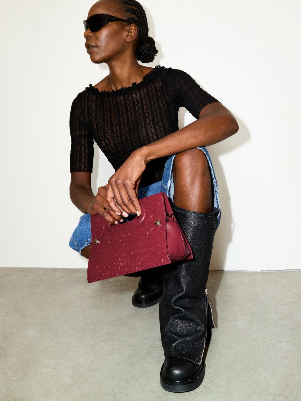 Bookbag textured-leather bag - RED - MAX&Co.