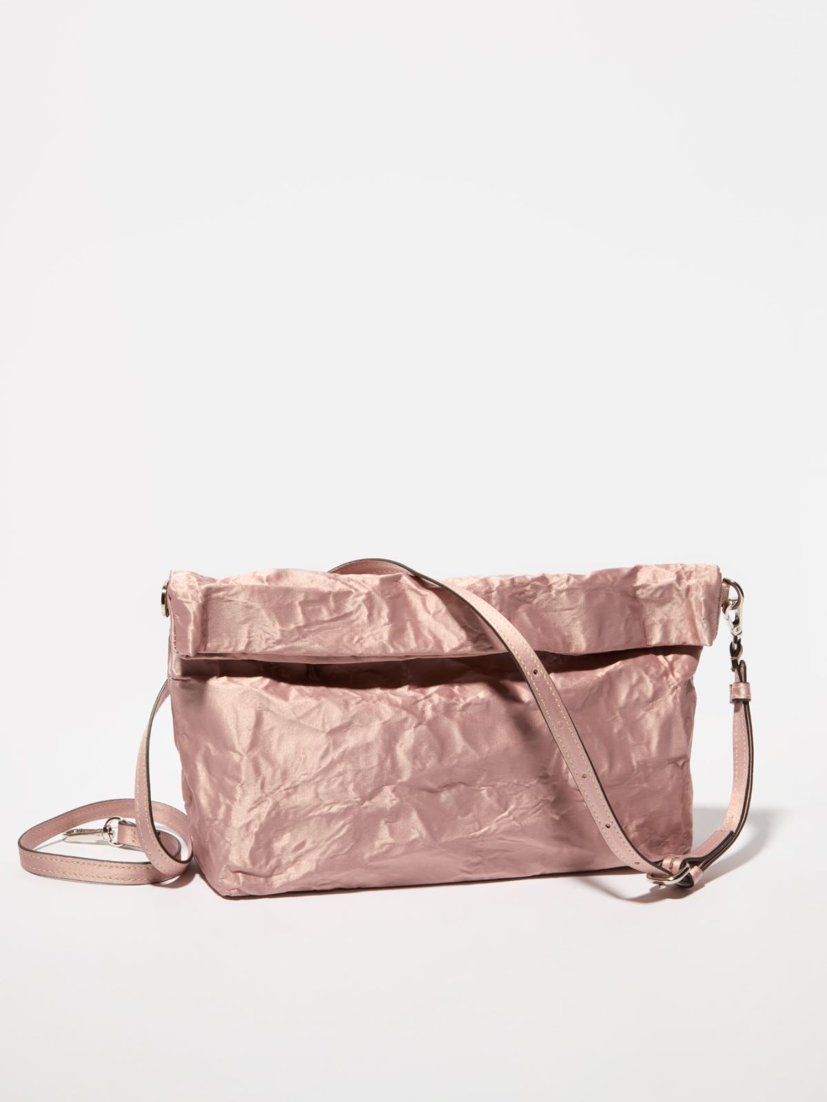 Satin Lumebag pouch - POWDER - MAX&Co.