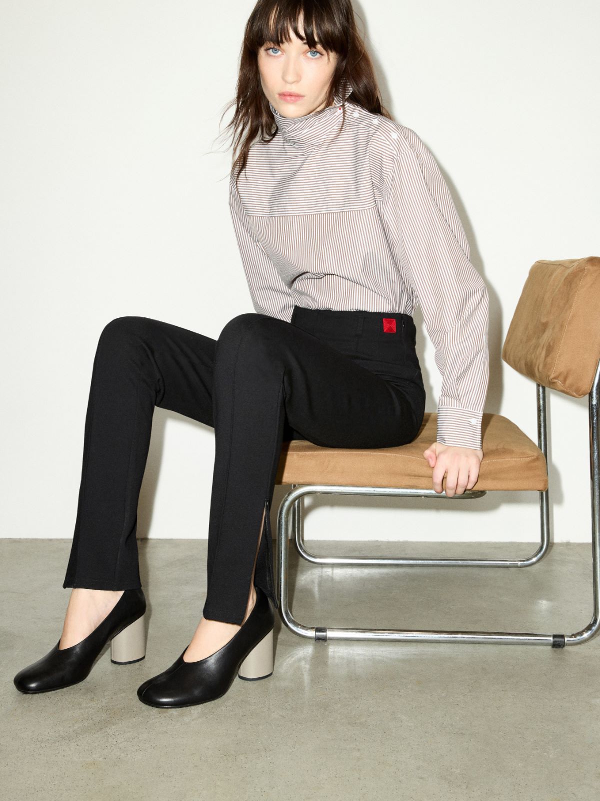 Lederpumps im Colorblocking-Design - SCHWARZ - MAX&Co. - 4