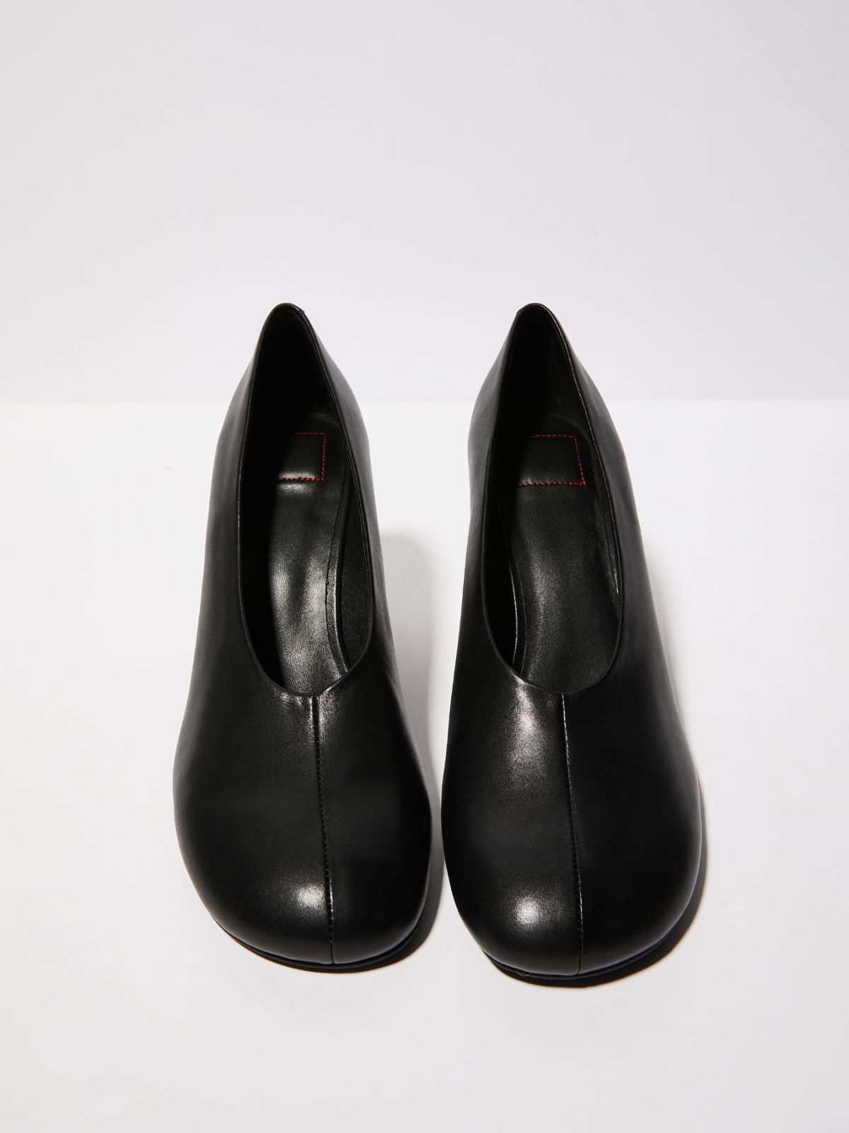 Lederpumps im Colorblocking-Design - SCHWARZ - MAX&Co.