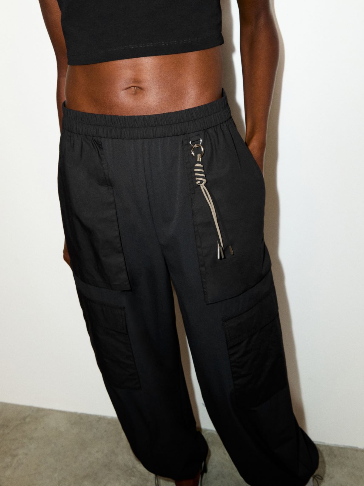 Technical-jersey cargo trousers - BLACK - MAX&Co. - 4