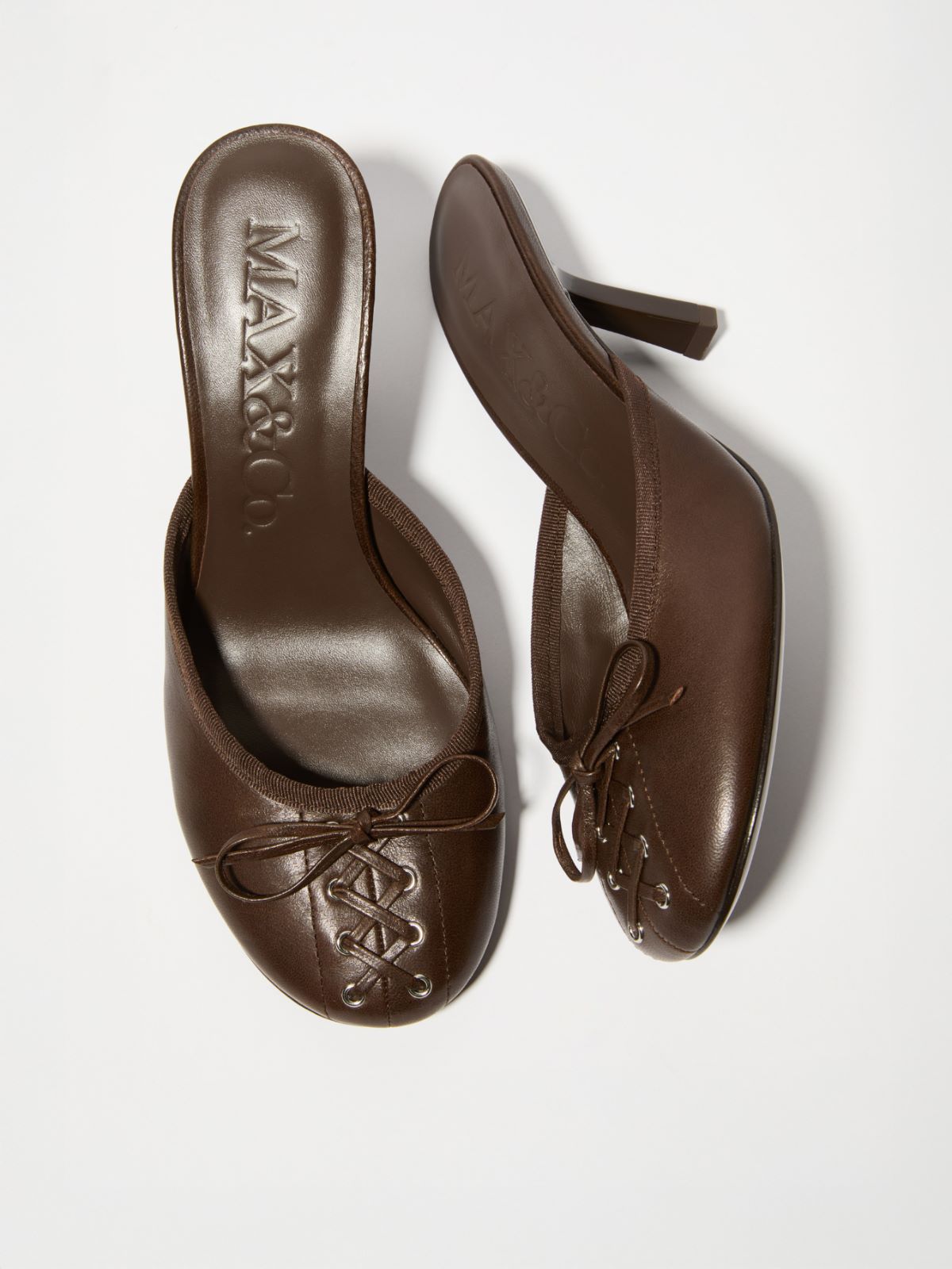 Mules in pelle Sami Miró &Co.llaboration - MARRONE - MAX&Co.