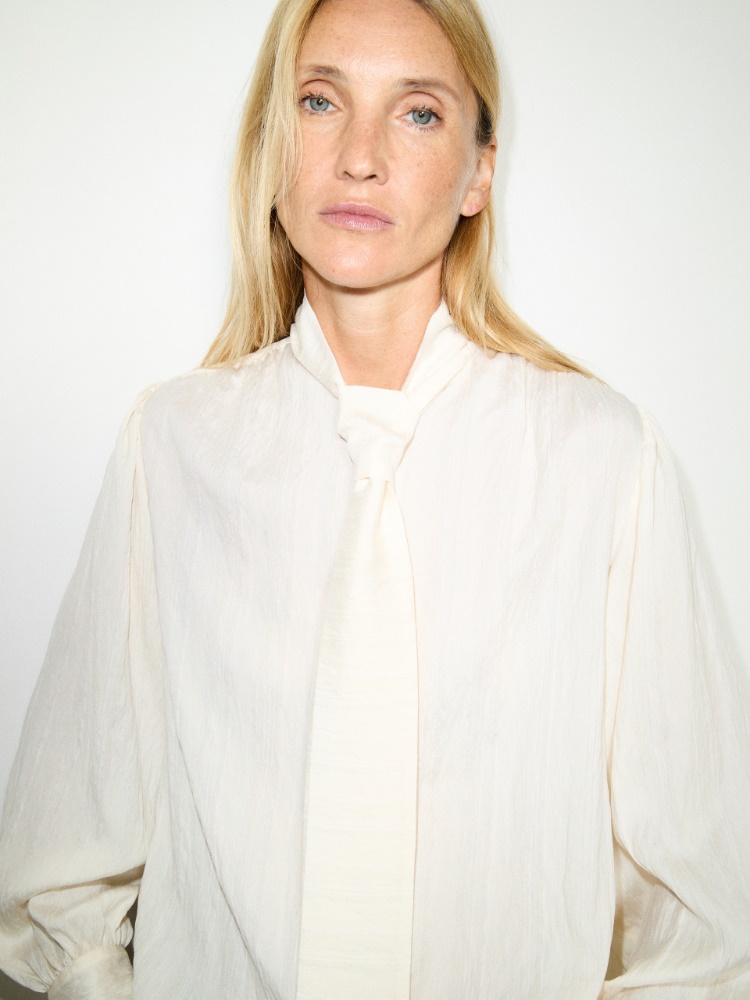 Bluse mit Schluppenkragen - MAX&Co. - 3