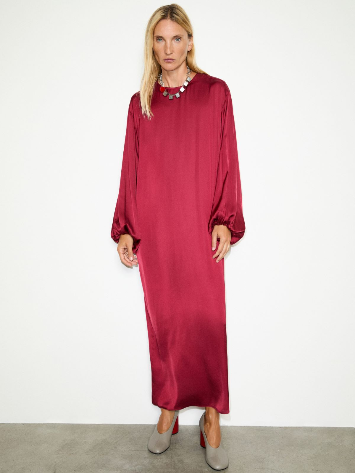 Maxi robe tunique en satin - CERISE - MAX&Co.