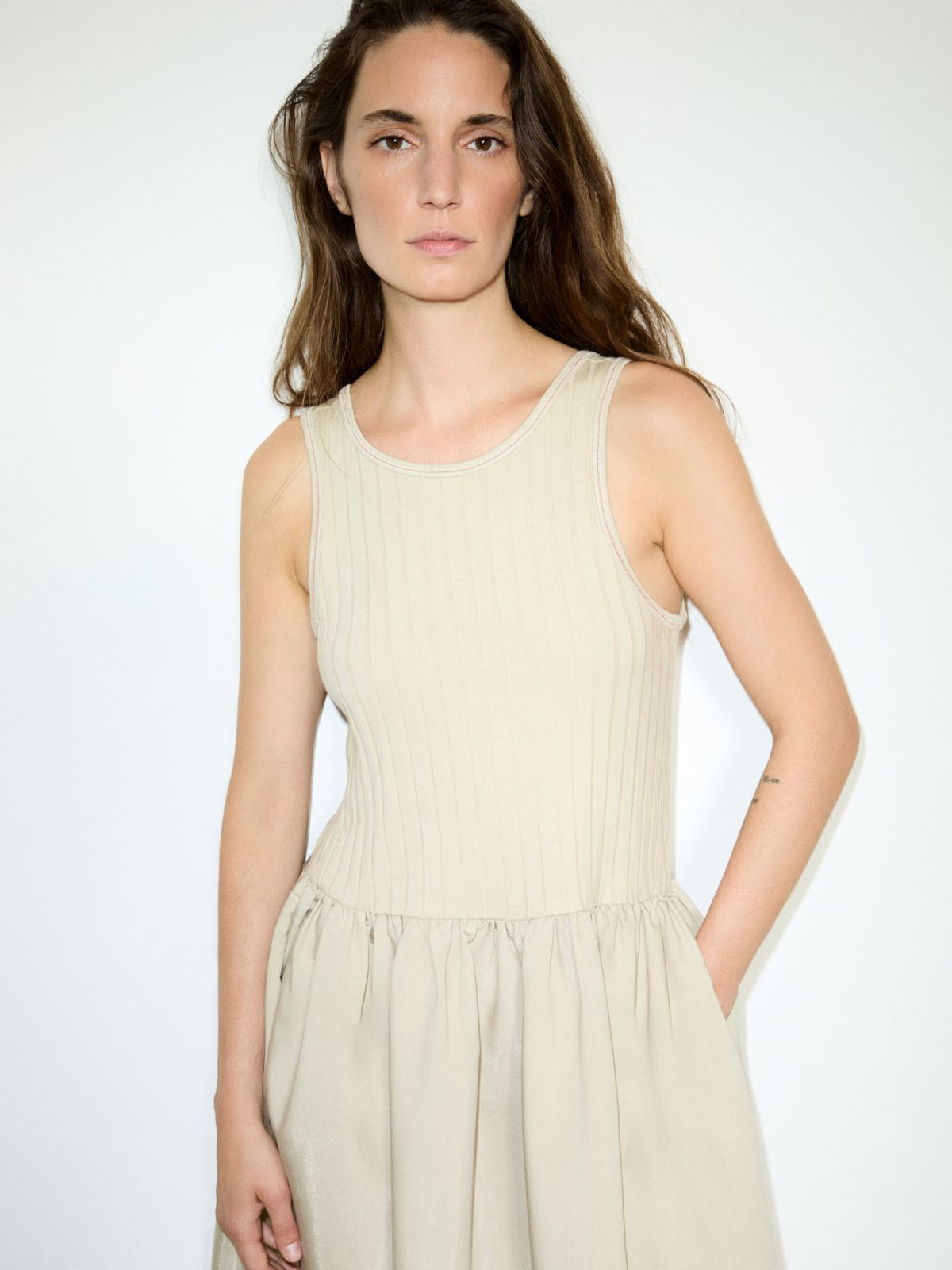 Jersey and fabric midi dress - SAND - MAX&Co. - 3